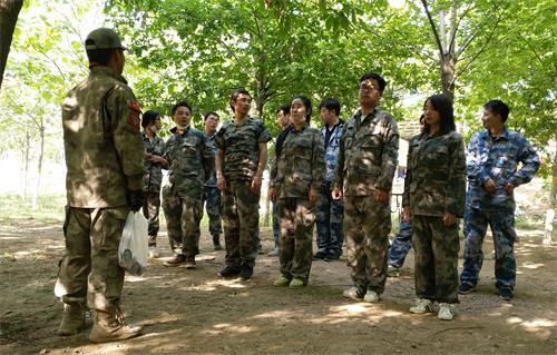 “團結一心，勇往直前”-2017萬興通達拓展活動_萬興通達裝飾