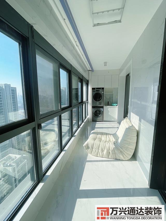 白色裝修風格白色裝修風格配什么顏色家具