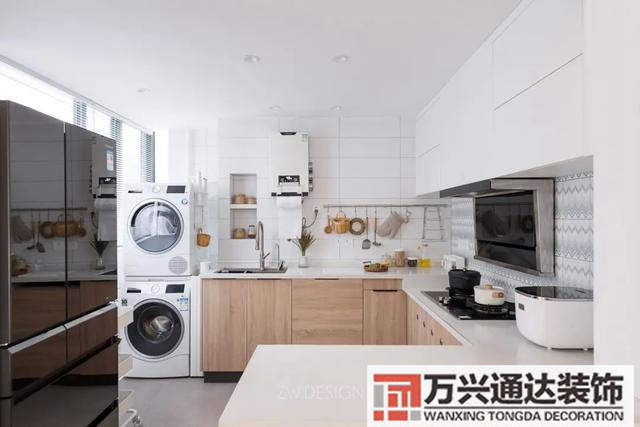 現(xiàn)代簡(jiǎn)約裝修效果圖2022年現(xiàn)代簡(jiǎn)約裝修效果圖