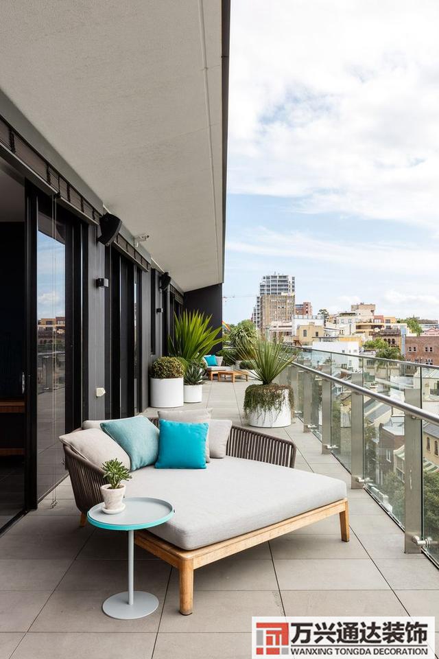 陽臺裝修設(shè)計陽臺的裝修設(shè)計圖片大全