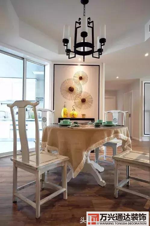 餐廳吊頂裝修餐廳吊頂裝修效果圖片大全 現(xiàn)代 簡(jiǎn)約