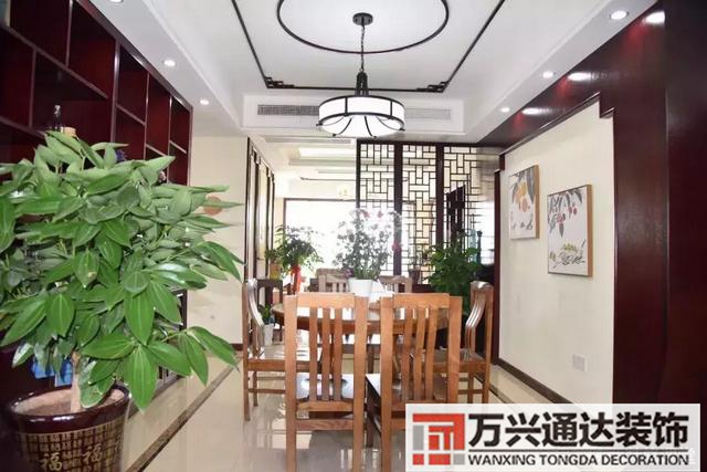 餐廳吊頂裝修餐廳吊頂裝修效果圖片大全 現(xiàn)代 簡(jiǎn)約