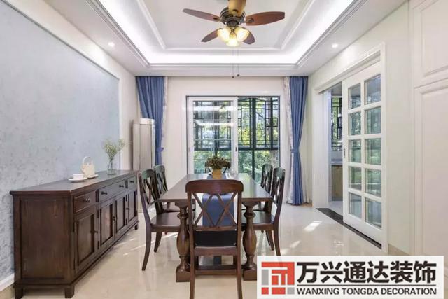 餐廳吊頂裝修餐廳吊頂裝修效果圖片大全 現(xiàn)代 簡(jiǎn)約