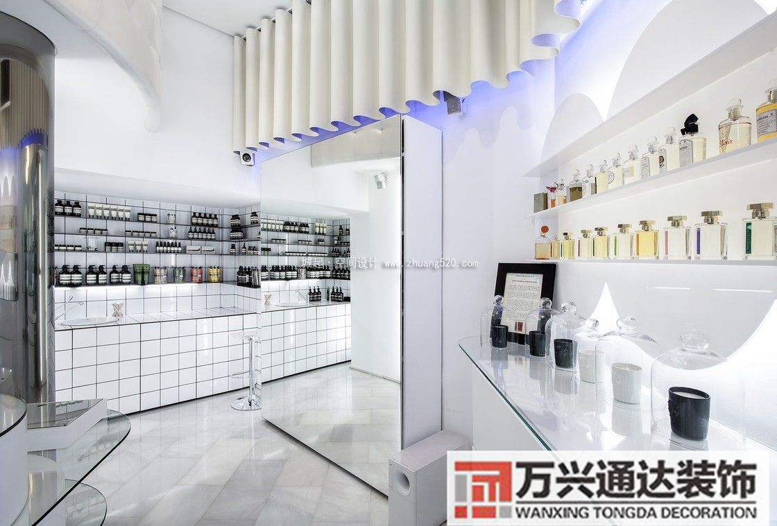 化妝品實(shí)體店裝修化妝品店室內(nèi)裝修設(shè)計(jì)